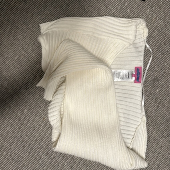 Edikted off white cozy shrug sweater - Picture 3 of 3